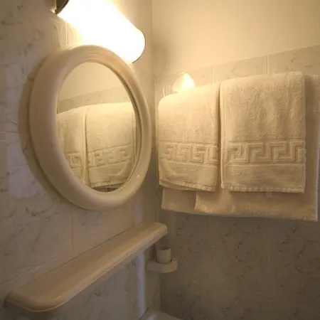 Blue Horizon Apartment *
